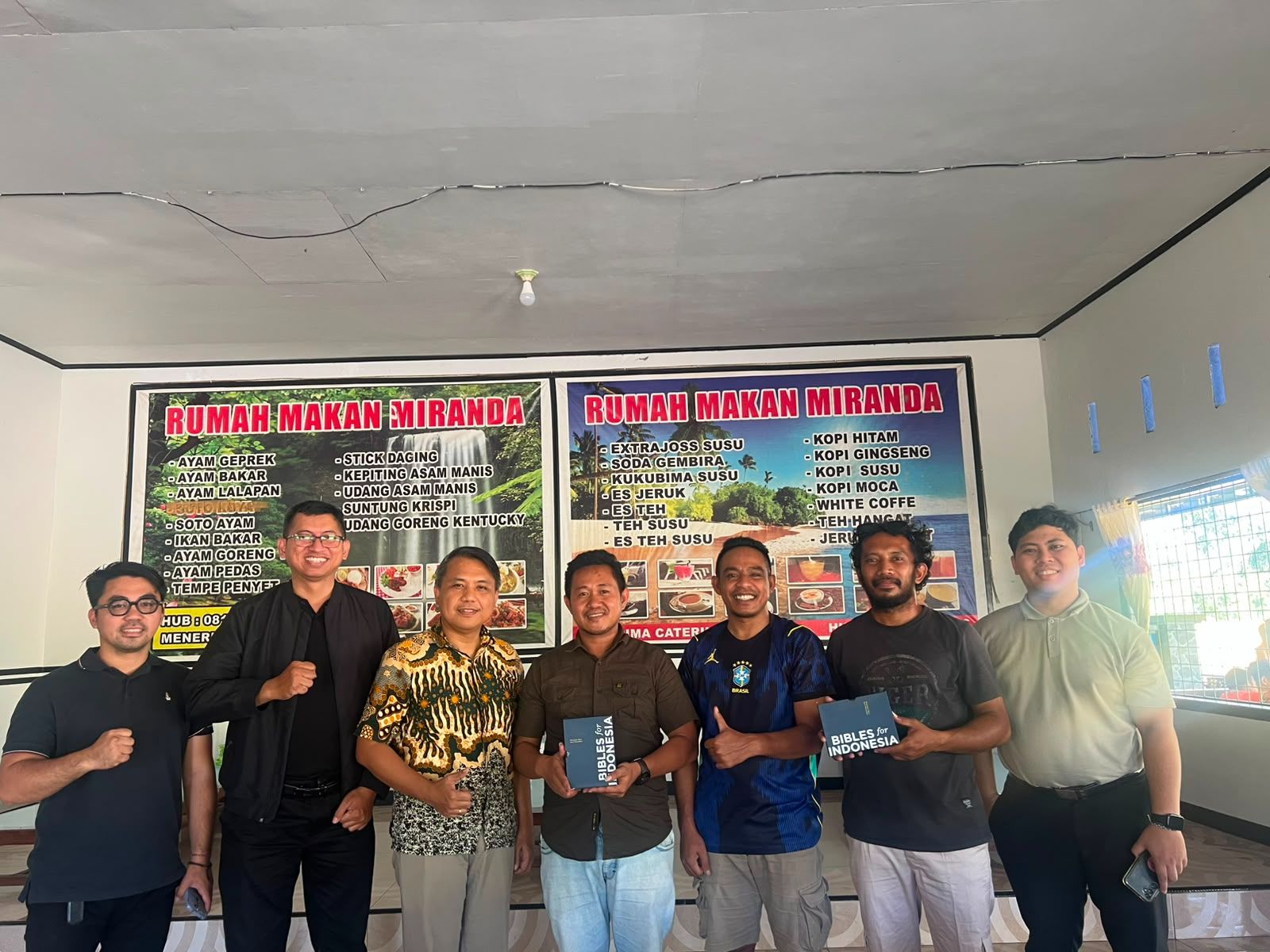 Pertemuan tim BFI dengan perwakilan GAMKI di Ekor, Halmahera Timur
